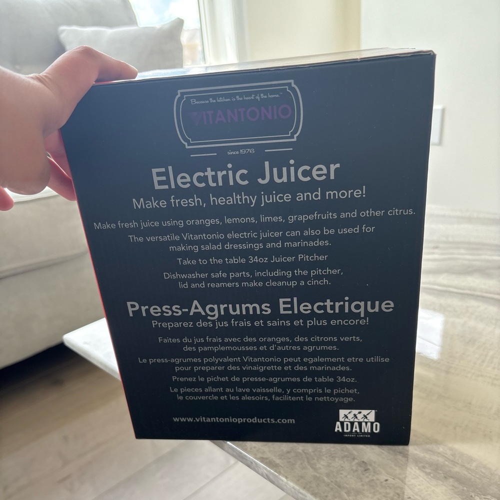 Vitantonio Electric Juicer Brand New - Picture 2 of 4